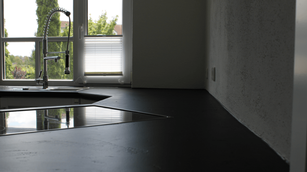 Fugenlose Küchenablage Bild