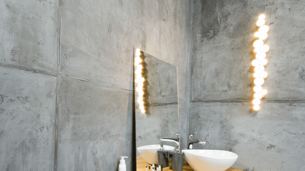 Zeitloses Design im Bad: Betonoptik an der Wand